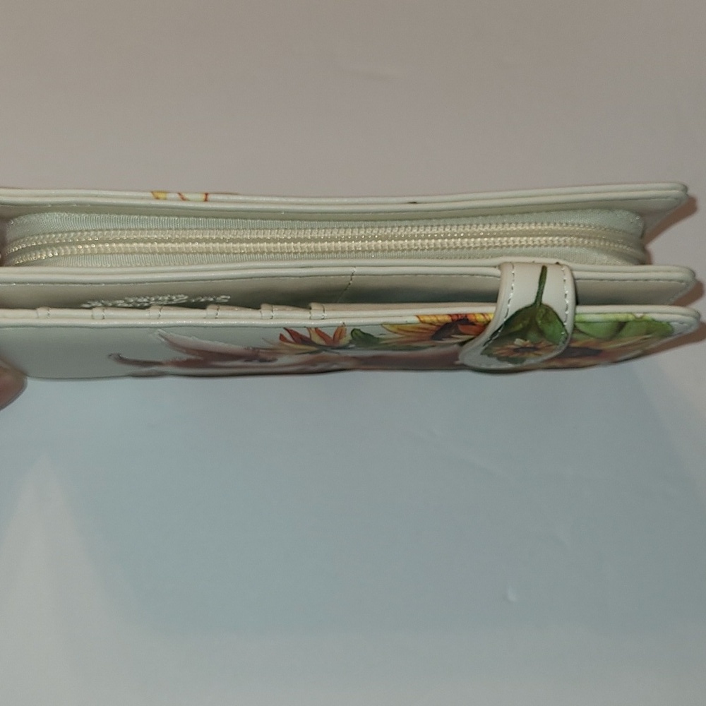 SHAG WEAR Goat and Sunflower Wallet Case - Picture 9 of 10